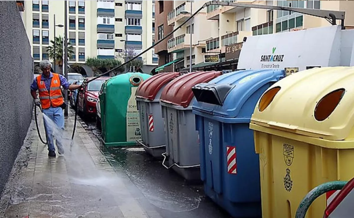 Limpieza y recogida de basura en Santa Cruz|VALORIZA