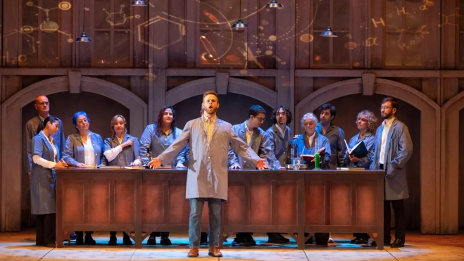 Campero pone voz a Negrín en todas su facetas / FUNDAICÓN AUDITORIO TEATRO