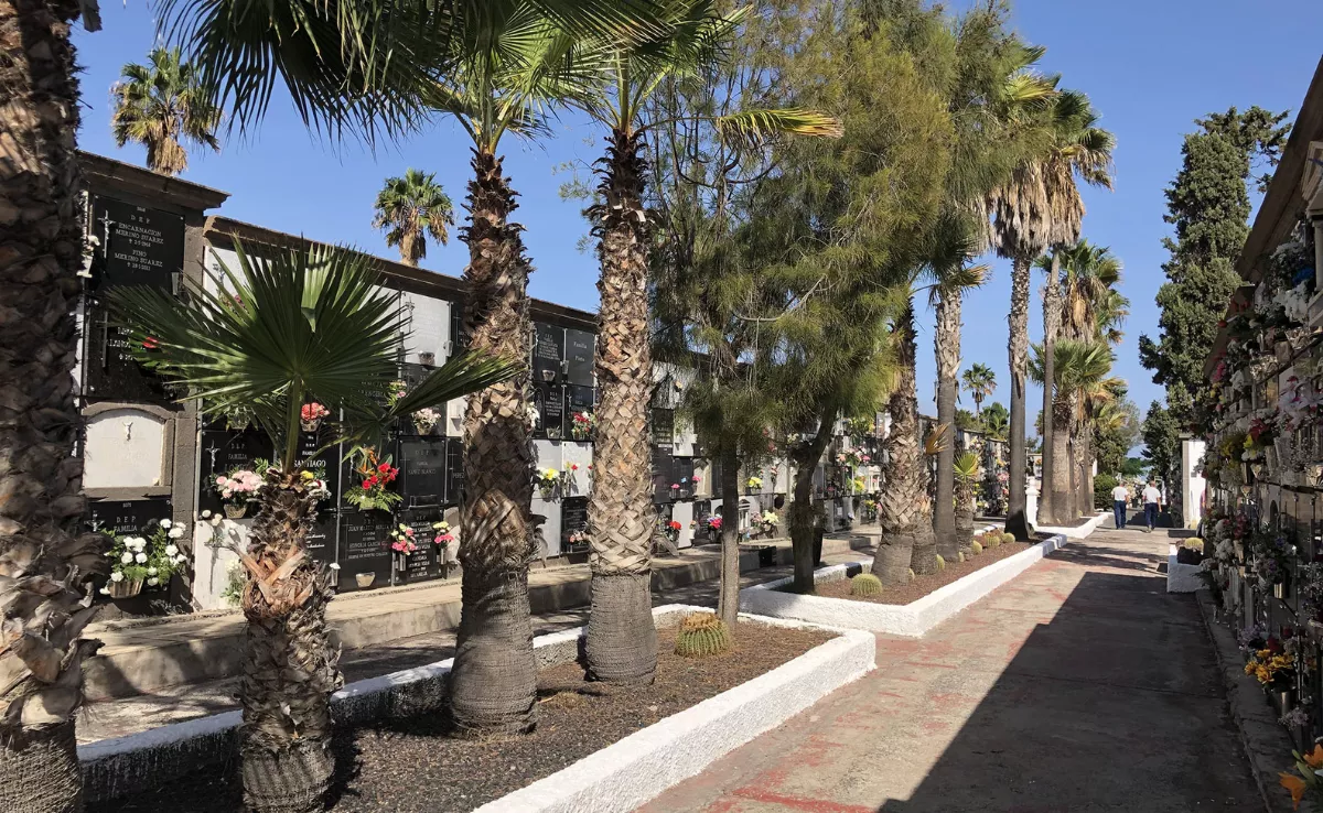 Cementerio de San Lázaro en Las Palmas / CEMENTERIOS DE LAS PALMAS