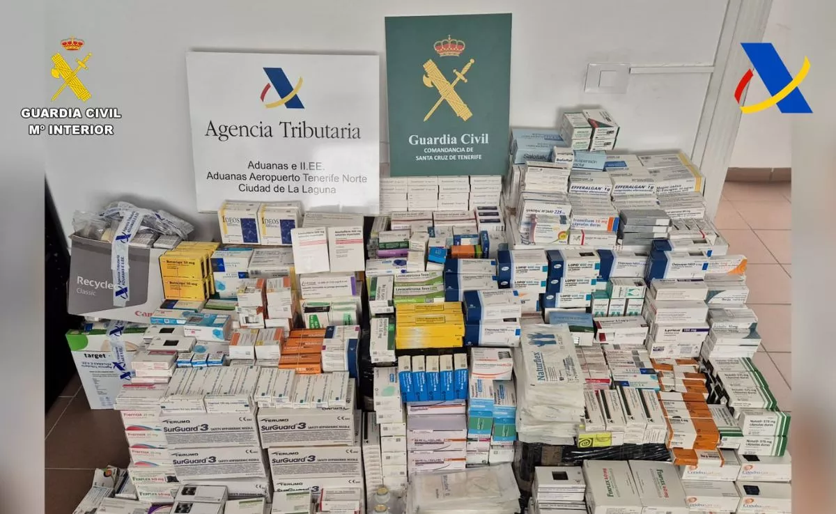 Medicamentos encontrados en bultos facturados de un pasajero en el aeropuerto Tenerife Norte. /Cedida