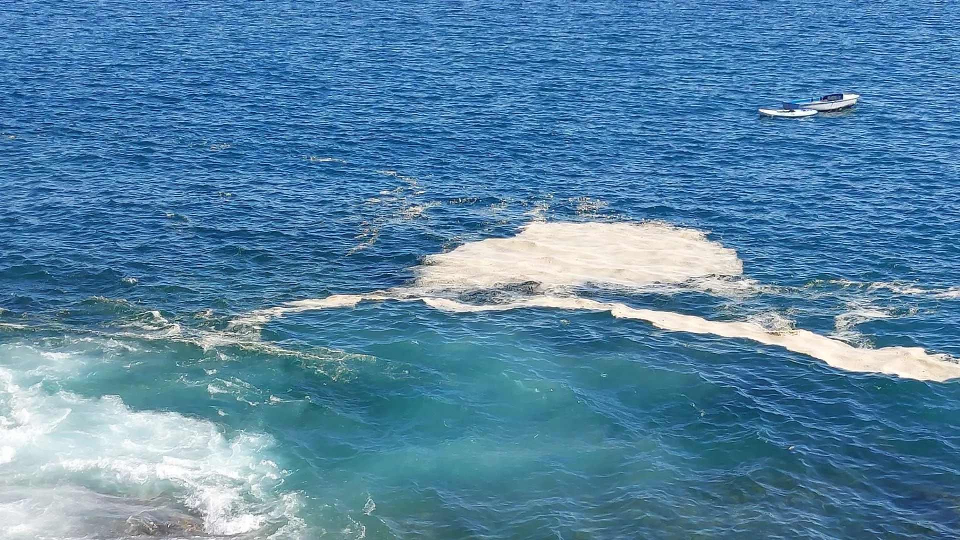 Cierre preventivo de varias playas del sureste grancanario por un vertido