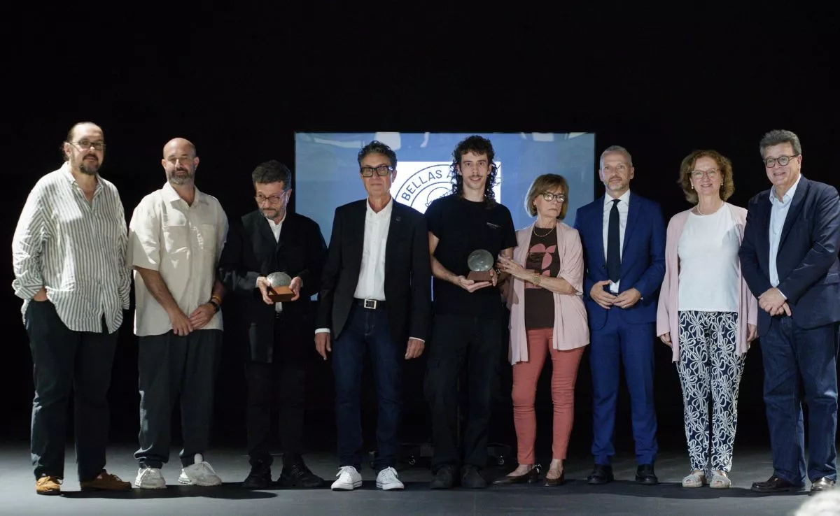 Ceremonia del Círculo de Bellas Artes de Tenerife que reconoció las trayectorias profesionales de Helena Romero y Octavio Zaya. /Cedida