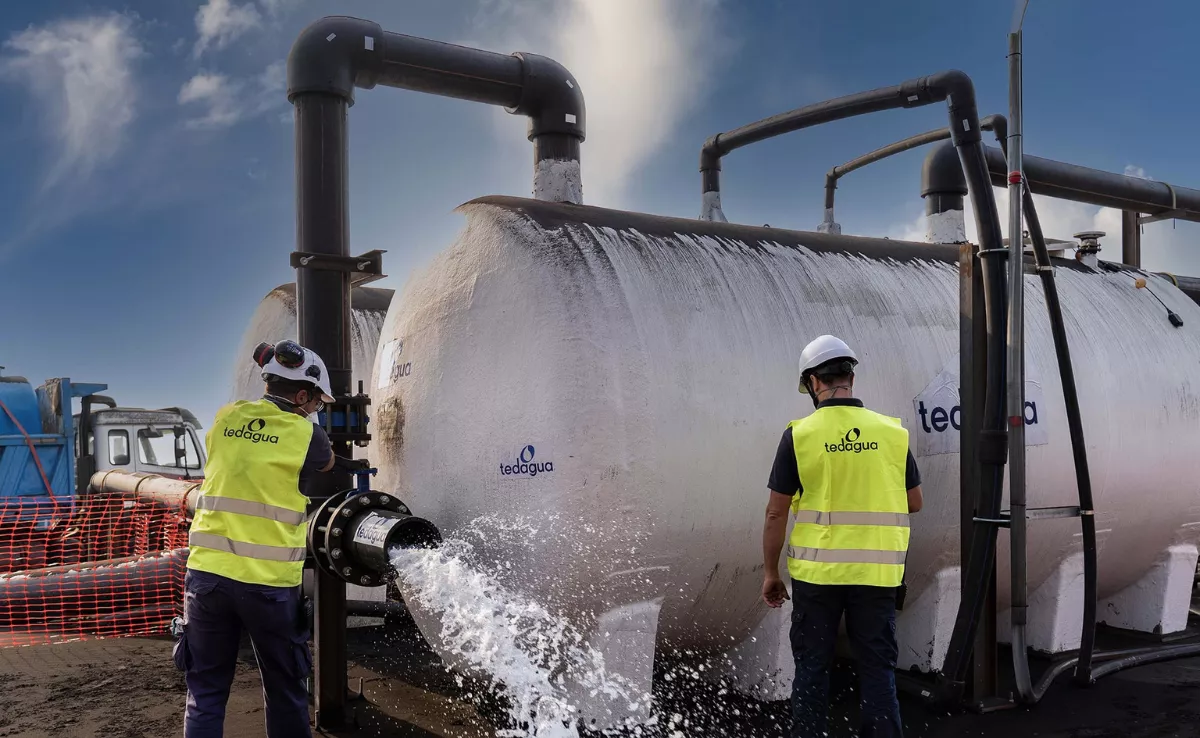 Desaladoras portátiles en La Palma./ TEDAGUA