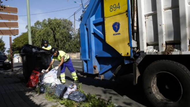 Trabajadores del servicio de recogida de residuos de Las Palmas de Gran Canaria / AH