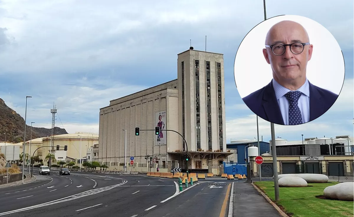 Pedro Suárez, presidente de la Autoridad Portuaria e imagen del silo de Santa Cruz|MONTAJEAH