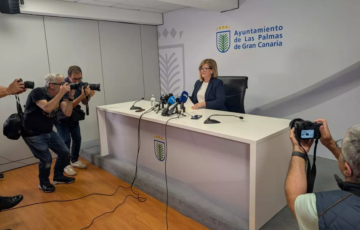 La exconcejala Inmaculada Medina en su comparecencia ante los medios de comunicación. AH