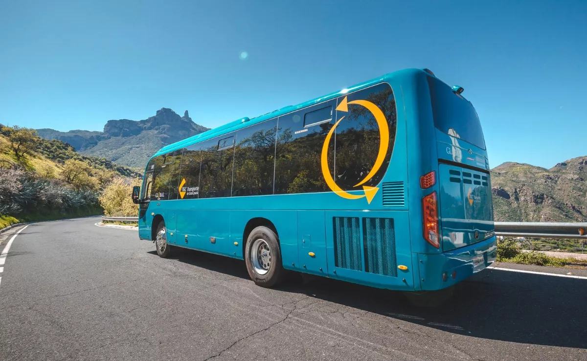 Imagen de una guagua de Global / GLOBAL