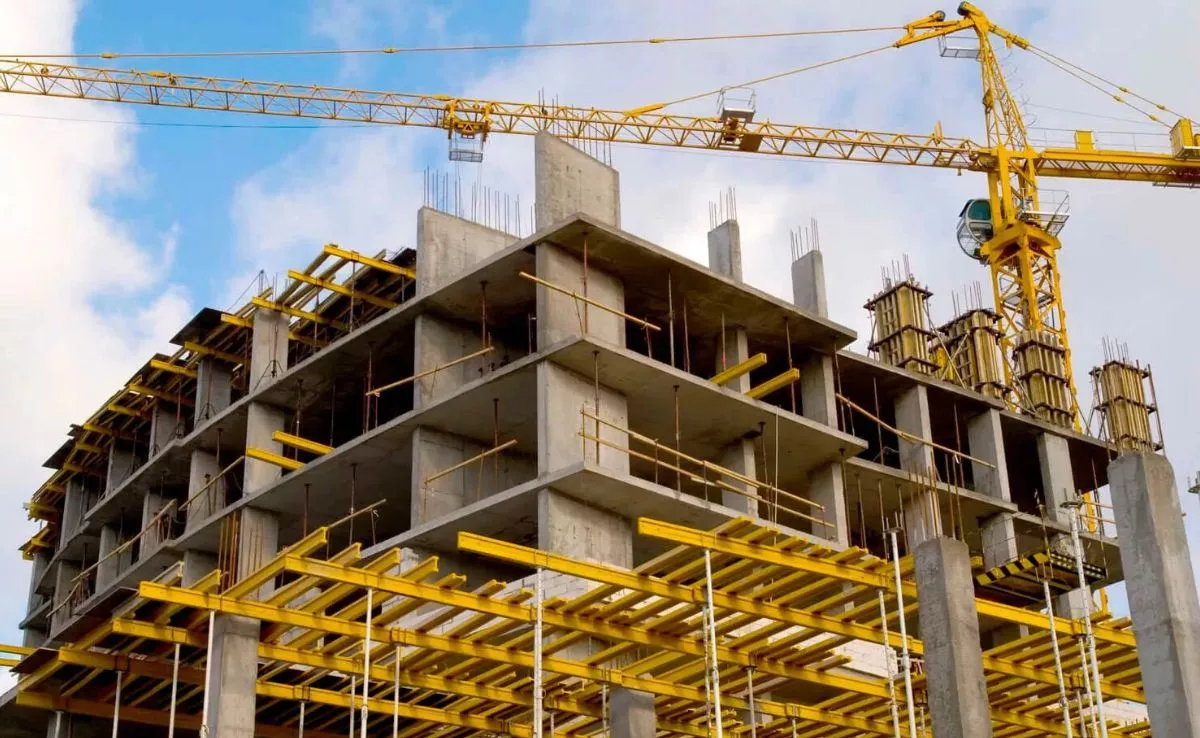 Imagen de un edificio en construcción |REDES