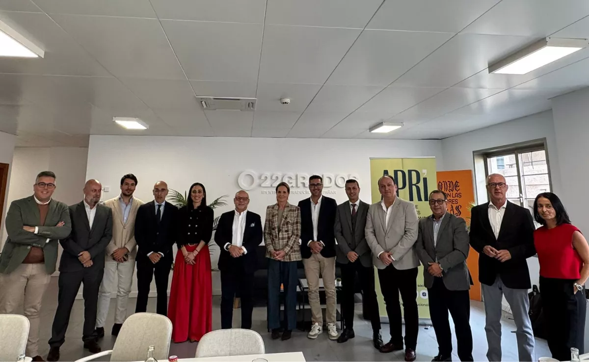 La Asociación de Profesionales de las Relaciones Institucionales (APRI) presenta su nueva delegación territorial en Canarias. / APRI