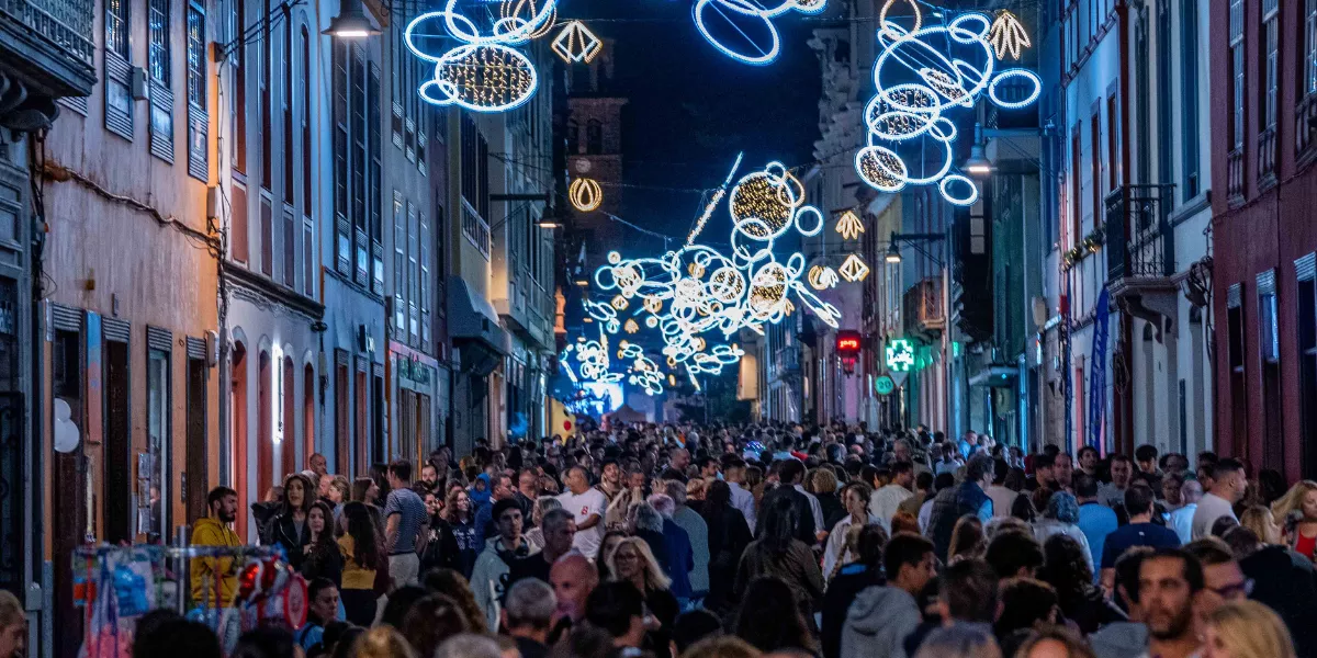 Imagen de la noche en blanco de La Laguna / AYUNTAMIENTO DE LA LAGUNA