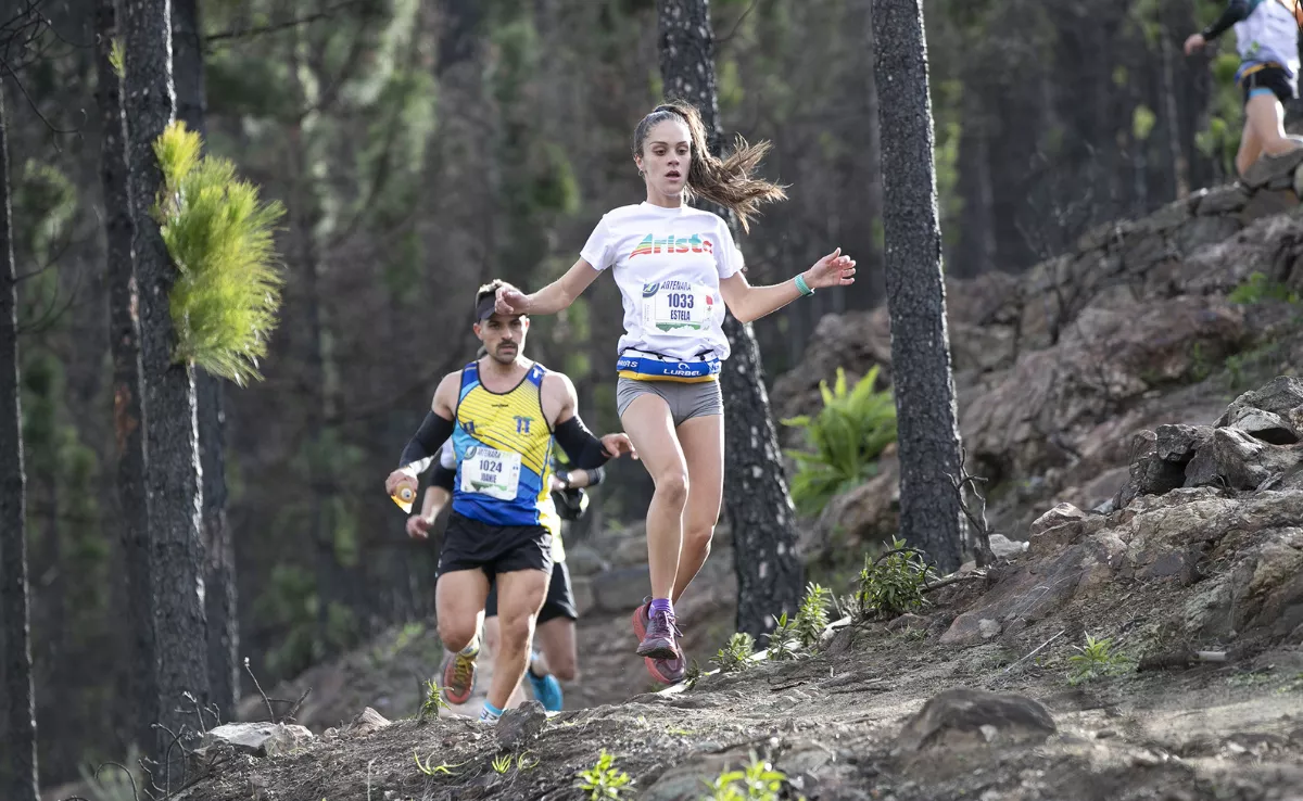 Corredores de una carrera en el medio natural en Gran Canaria./ CEDIDA