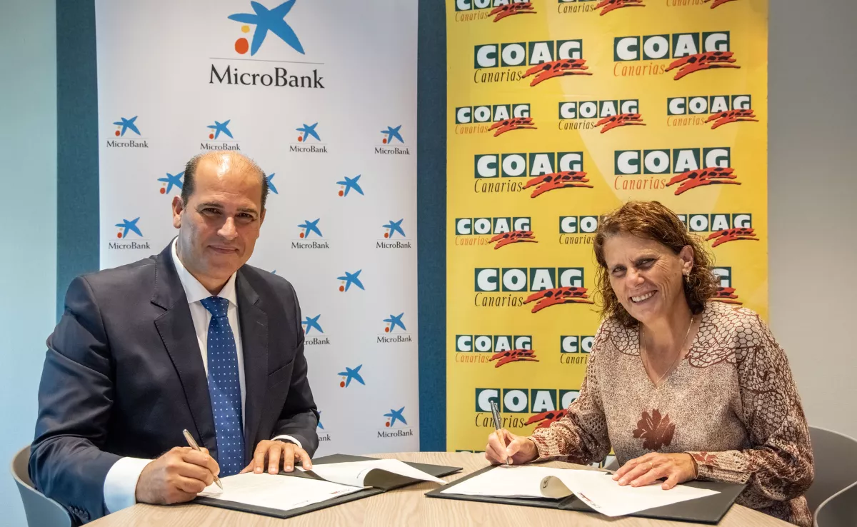 Microbank y COAG firman un convenio por el relevo generacional agrario y el emprendimiento./ CEDIDA