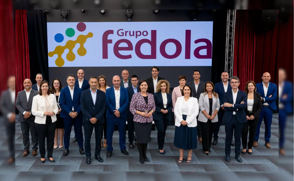 Foto de familia grupo Fedola / GRUPO FEDOLA