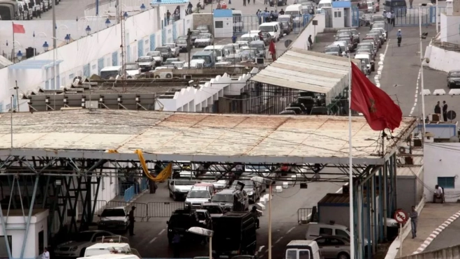 Vista de un paso fronterizo en Ceuta / EFE