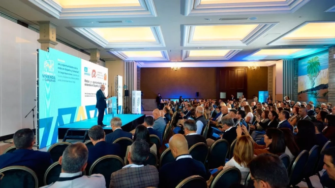 El catedrático asegura que las políticas públicas solo han perjudicado al mercado de la vivienda / GOBIERNO DE CANARIAS El catedrático asegura que las políticas públicas solo han perjudicado al mercado de la vivienda / GOBIERNO DE CANARIAS