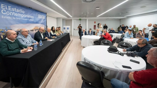 Imagen del desayuno informativo del IID que tuvo lugar este martes en el Gran Canaria Arena. / DAVID DELFOUR-CABILDO DE GRAN CANARIA Imagen del desayuno informativo del IID que tuvo lugar este martes en el Gran Canaria Arena. / DAVID DELFOUR-CABILDO DE GRAN CANARIA
