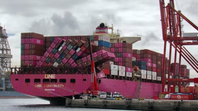 WhatsApp Image 2025 12 10 at 17.43.46 WhatsApp Image 2025 12 10 at 17.43.46