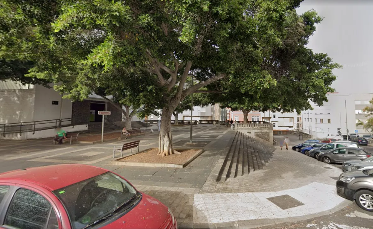 Plaza Francisco Arteaga García, en Cruz del Señor|REDES