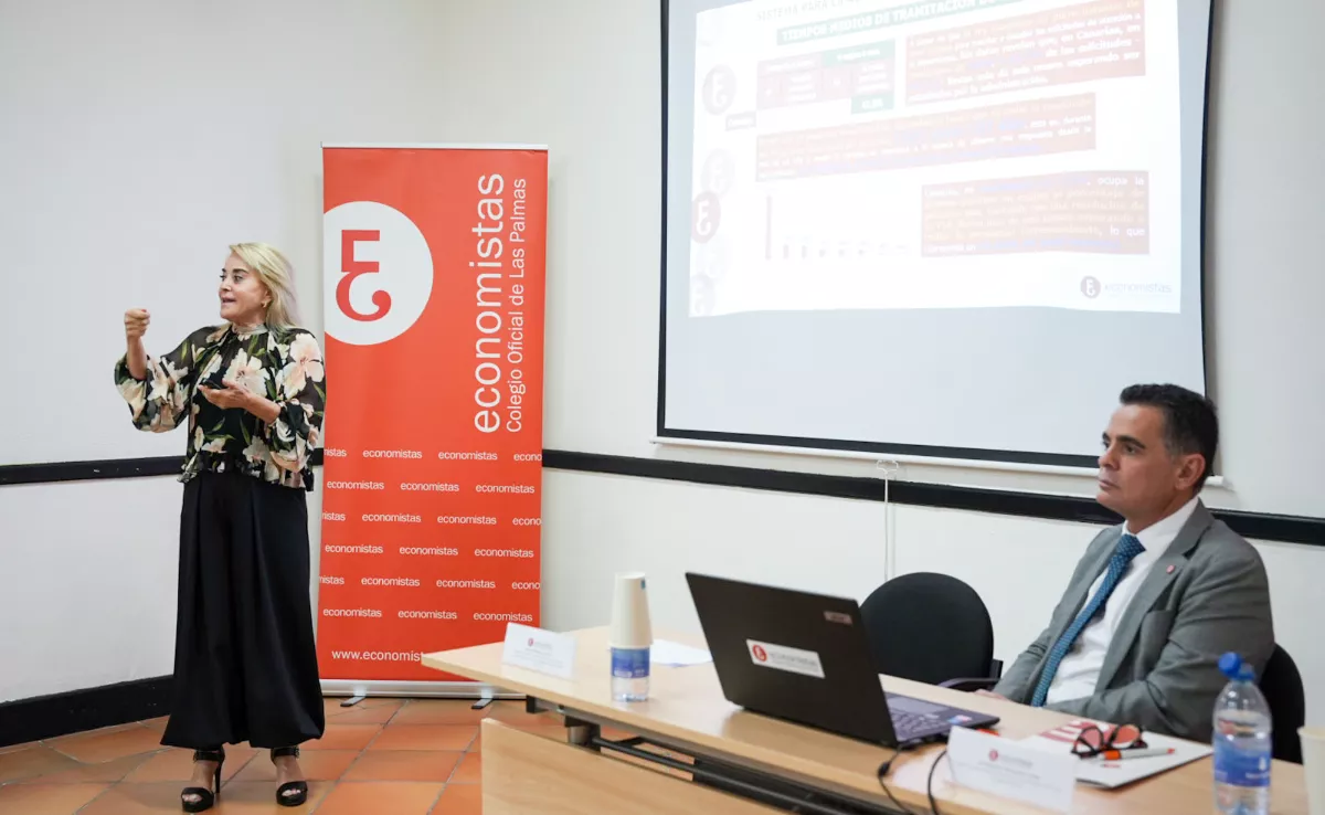 Presentación del informe sobre envejecimiento del Colegio Oficial de Economistas de Las Palmas.  CEDIDA