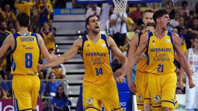 Imagen de un partido del Granca durante la etapa de Herbalife como patrocinador. / EFE Imagen de un partido del Granca durante la etapa de Herbalife como patrocinador. / EFE