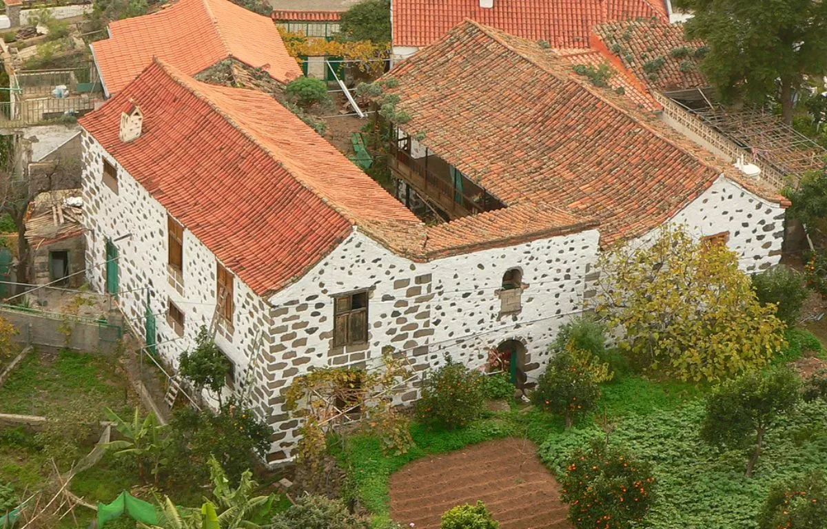 Vista aérea del histórico cuartel de El Colmenar, en Valsequillo, un inmueble del siglo XVI declarado Bien de Interés Cultural que el Ayuntamiento acaba de adquirir para su rehabilitación.