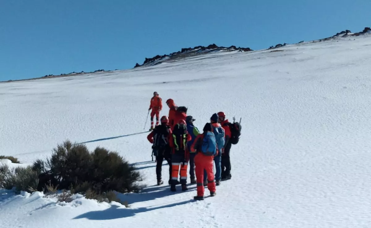 Rescate de un senderista que había sufrido una caída en Montaña Blanca, en el Teide. /Cedida