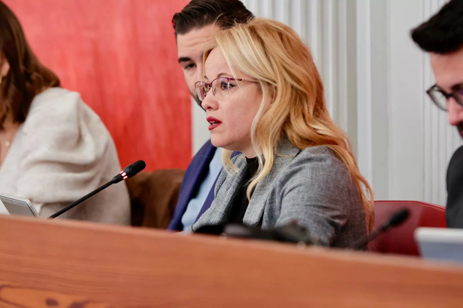 Esther Martín, concejala de Recursos Humanos, durante el Pleno de diciembre. AH
