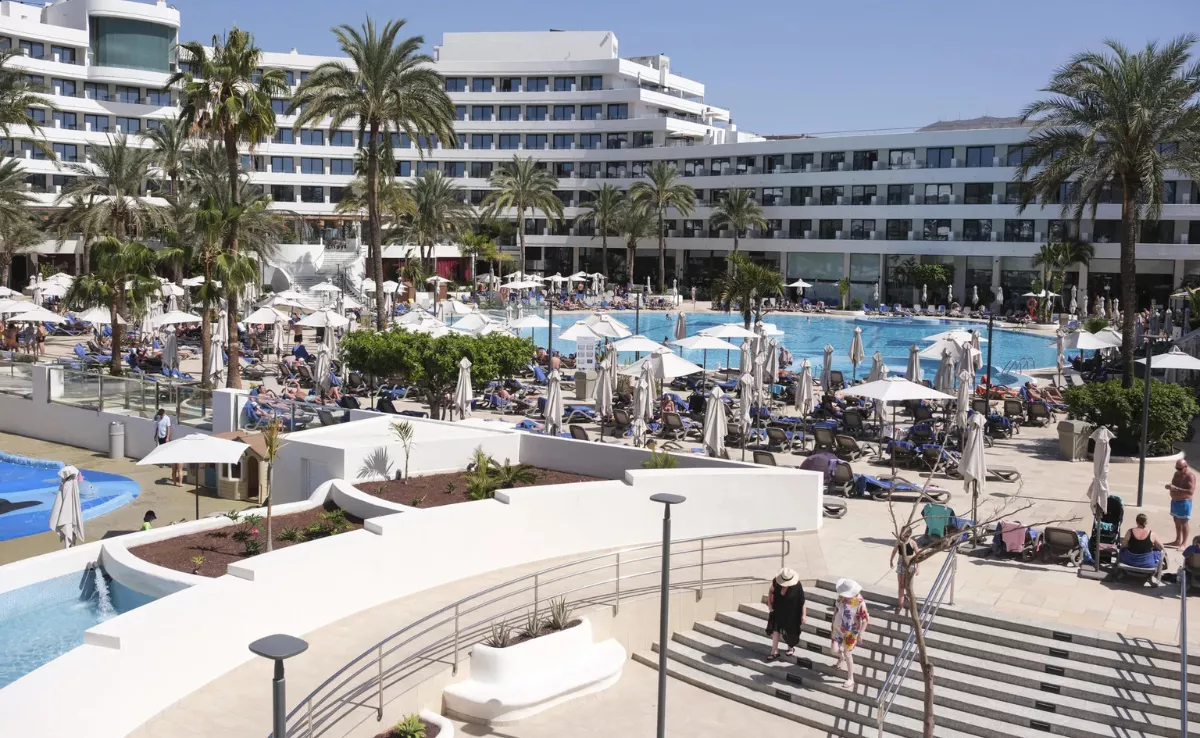 Imagen de un hotel en Canarias / EFE - ALBERTO VALDÉS