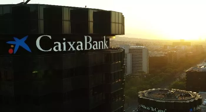 Edificio corporativo de CaixaBank en Barcelona. / CAIXABANK