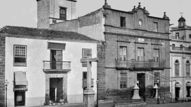 El Palacio de Carta sede de la Capitanía General 1890 |AYUNTAMIENTODESANTACRUZ