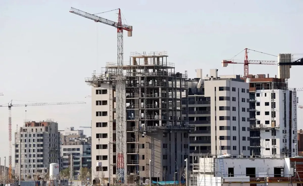 Imagen de construcción de viviendas / EFE