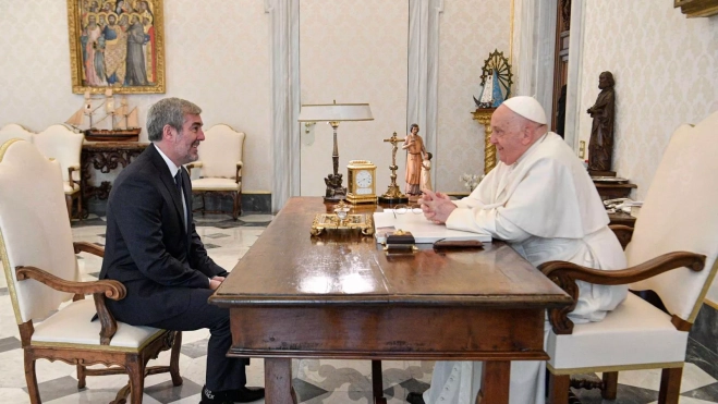 Fernando Clavijo y el Papa Francisco. / GOBIERNO DE CANARIAS