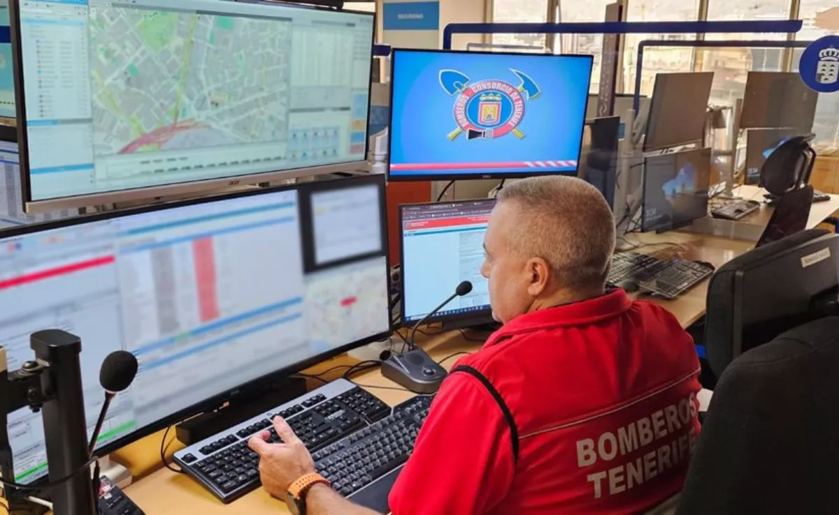 Bomberos de Tenerife. /Redes