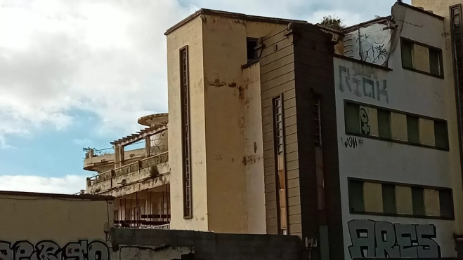 Edificio balneario Santa Cruz