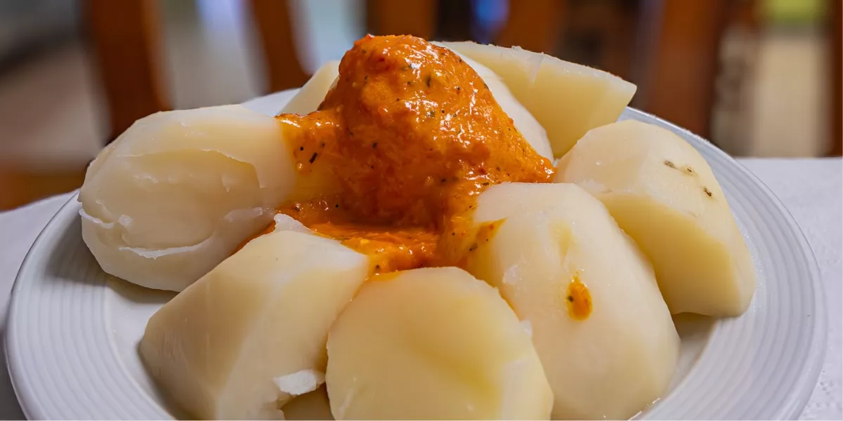 Imagen del plato estrella del Bar Ca' el Pastor, las papas sancochadas con mojo / RRSS