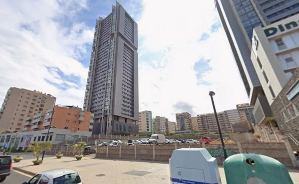 Solar del parque urbano de Cabo Llanos|GOOGLEMAP