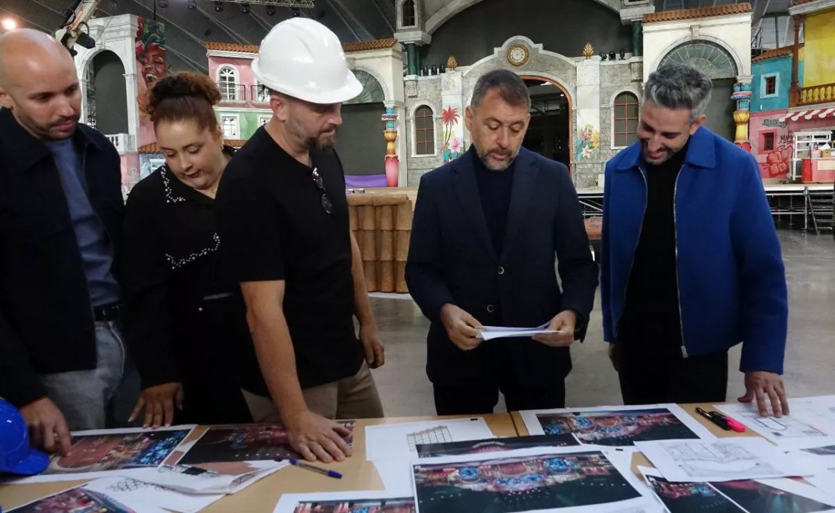 Imagen de la visita al escenario del Carnaval / AYUNTAMIENTO DE SANTA CRUZ DE TENERIFE