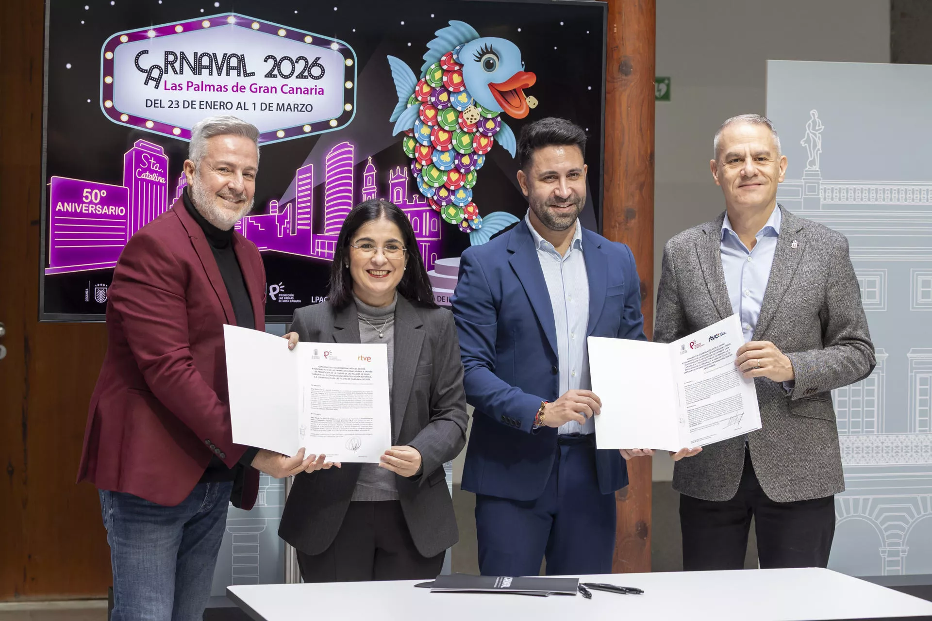 d069248e08625efb9863707cace1562df5f48e6cw