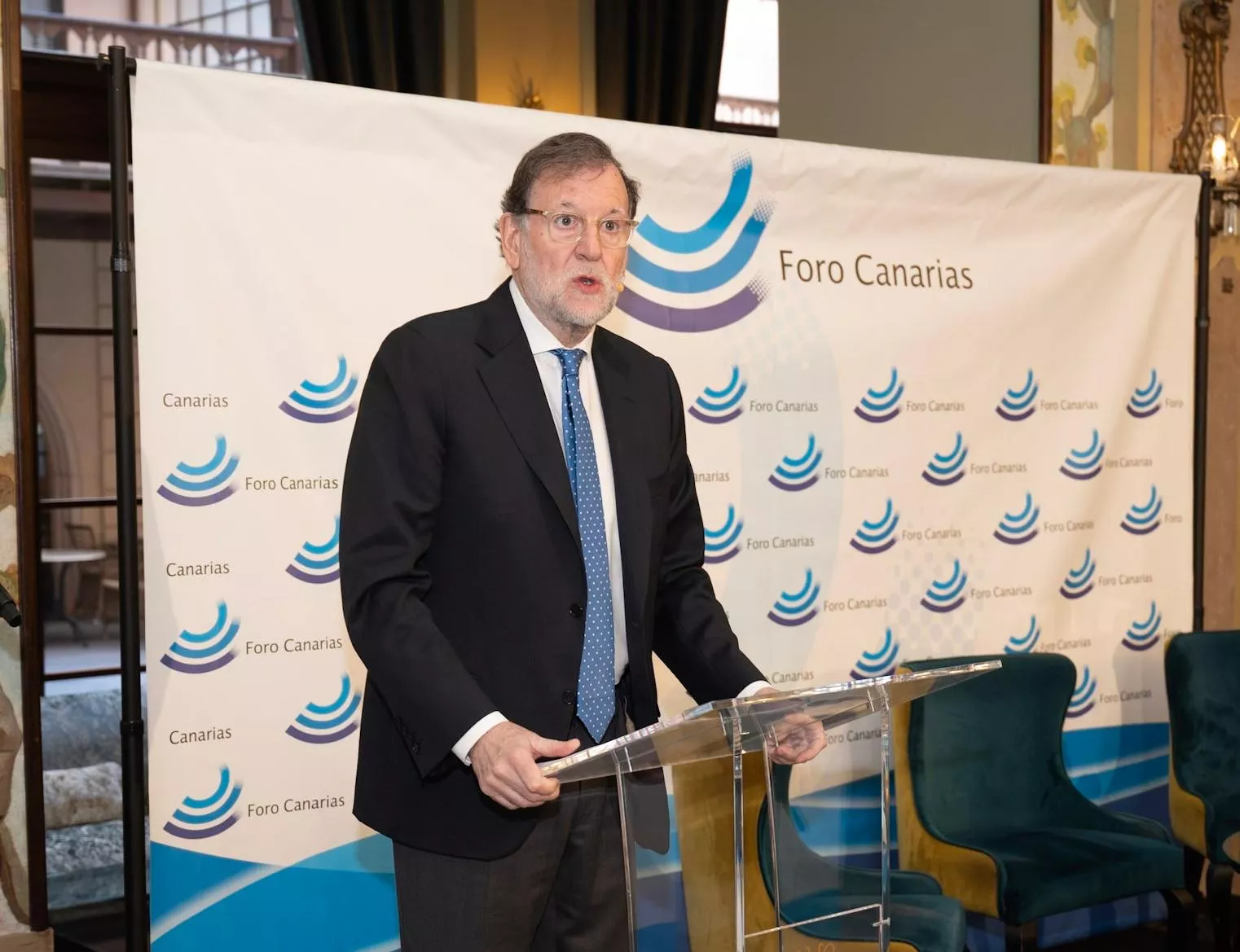 Mariano Rajoy presenta en Gran Canaria 'El arte de gobernar', una reflexión de liderazgo y responsabilidad./ CEDIDA