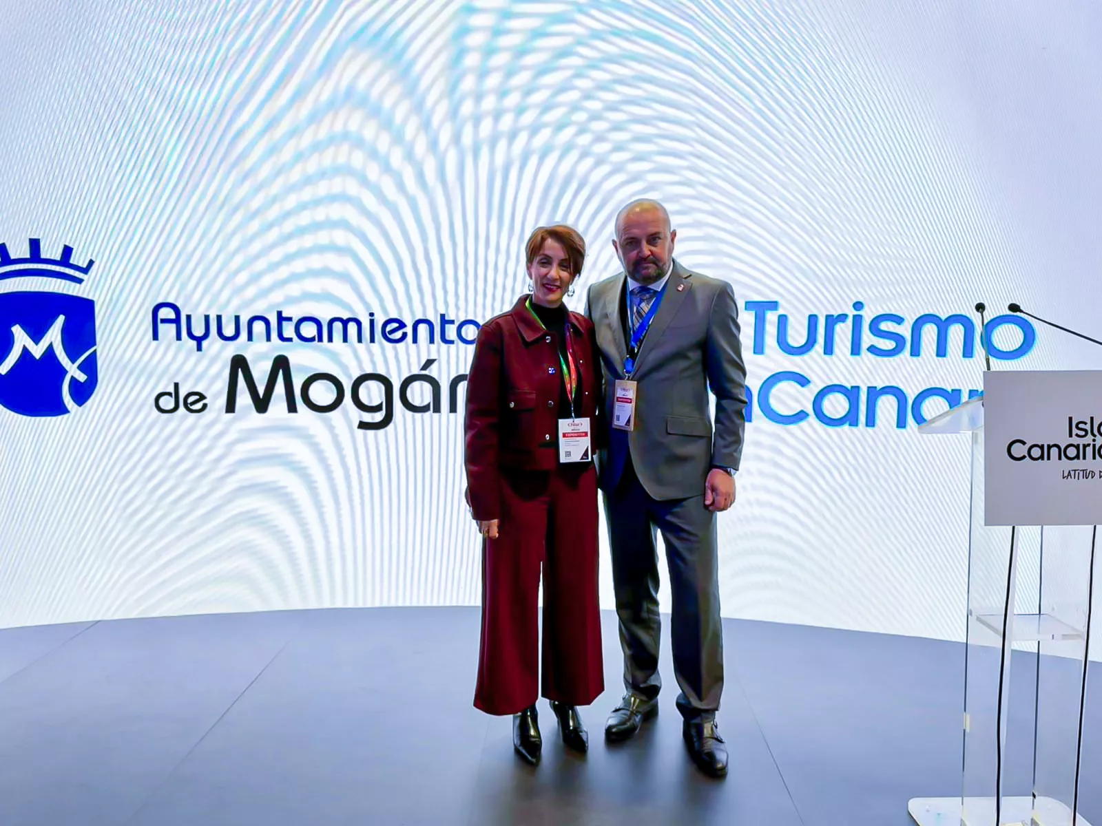 Onalia Bueno y Carlos Álamo tras la presentación en Fitur 2026