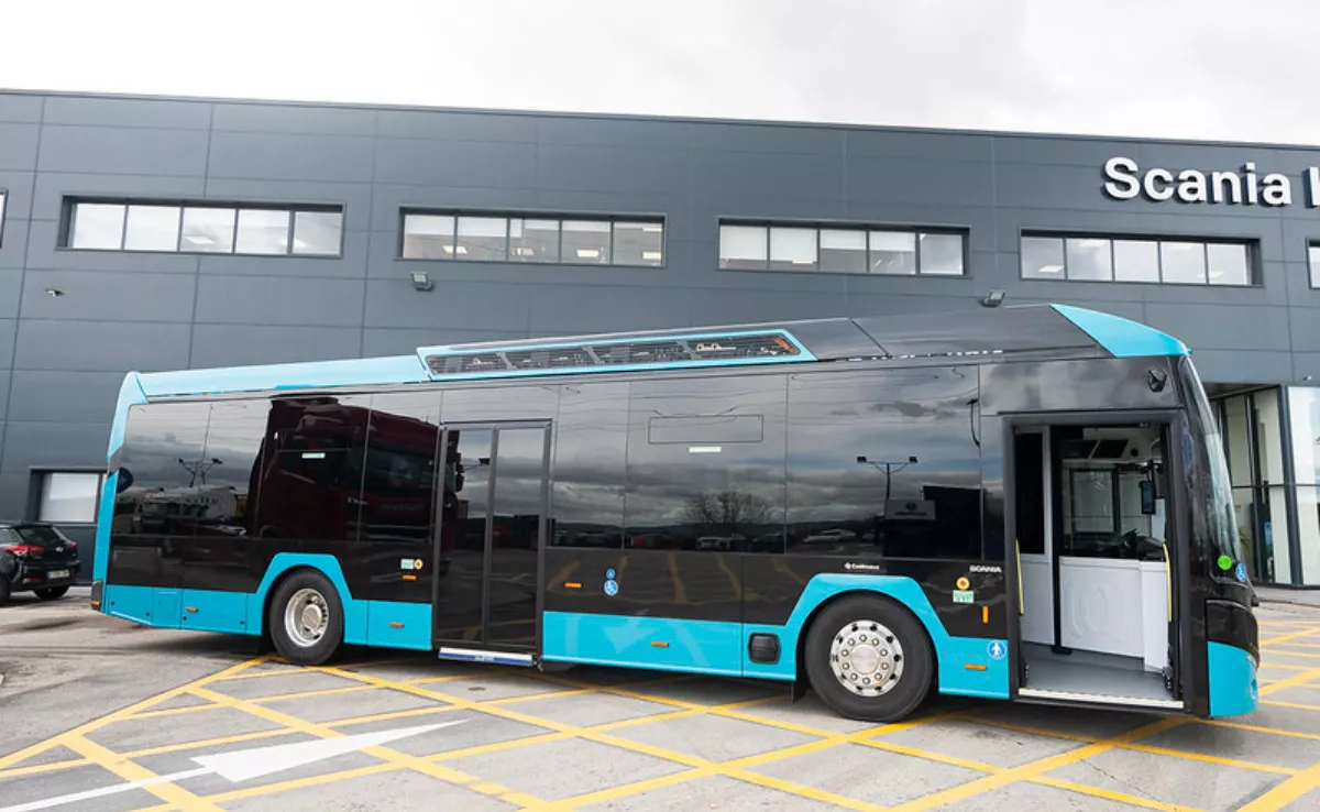 Global incorpora a sus líneas interurbanas la primera guagua 100% eléctrica de Gran Canaria./ CEDIDA