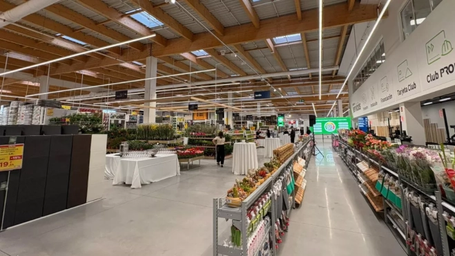 Imagen de la inauguración del nuevo Leroy Merlin de La Laguna / IRENE CARTAYA - AH Imagen de la inauguración del nuevo Leroy Merlin de La Laguna / IRENE CARTAYA - AH