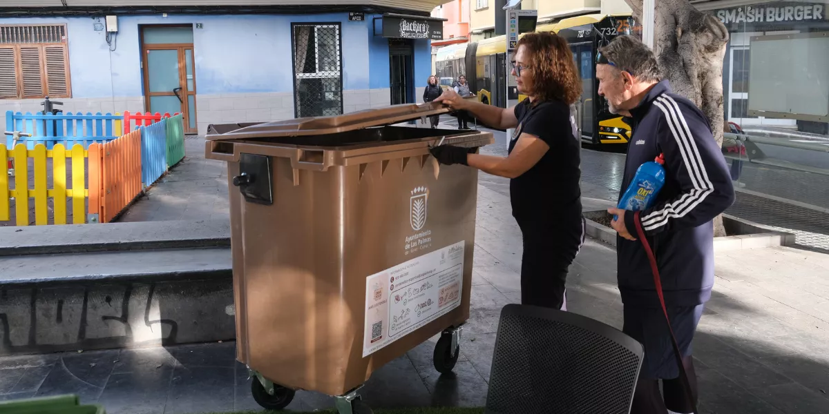 Imagen del nuevo contenedor marrón en Las Palmas de Gran Canaria / AYUNTAMIENTO DE LAS PALMAS DE GRAN CANARIA 