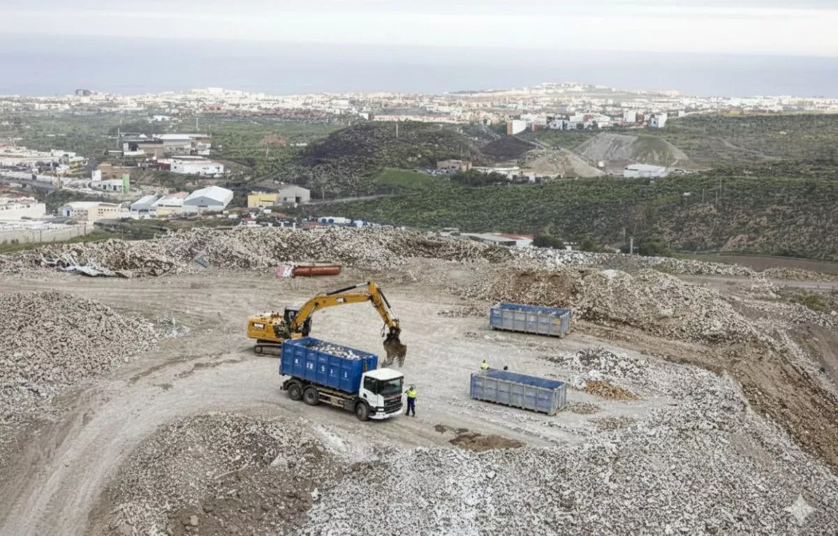 Denuncian ante la Fiscalía el riesgo de colapso de la Montaña Rajada de Jinámar