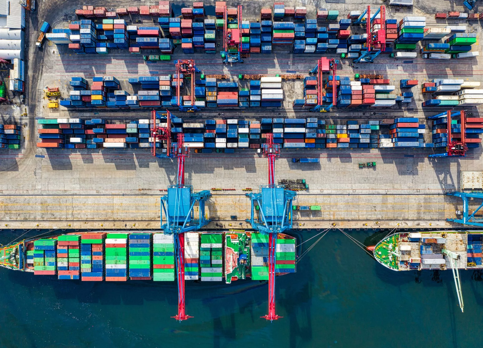 Imagen de un puerto, espacios que más preocupa ante el acuerdo UE-Mercosur. / CEDIDA