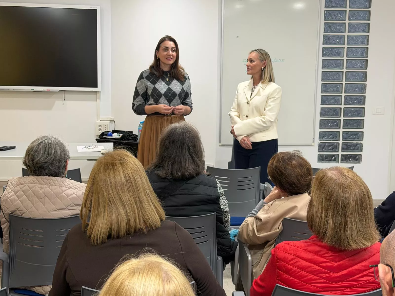 CC propone campañas contra el edadismo hacia las personas mayores en Gran Canaria. 