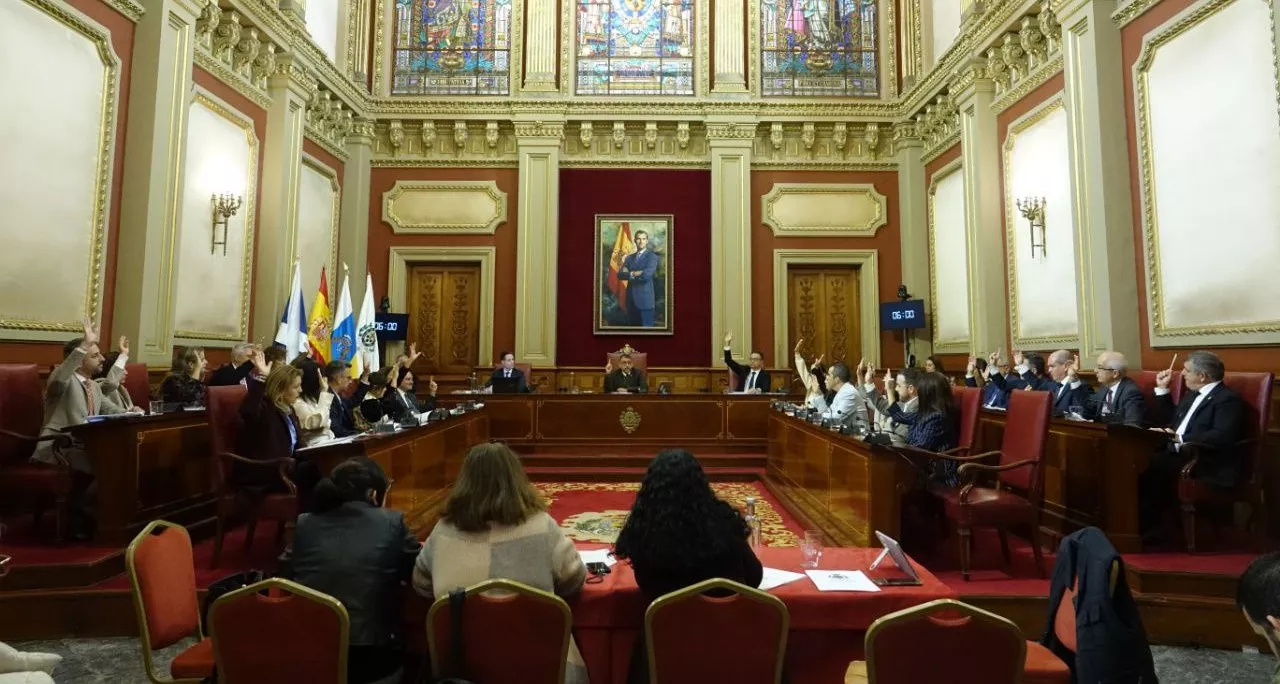 Pleno de enero de 2026 en Santa Cruz de Tenerife. / AYUNTAMIENTO DE SANTA CRUZ DE TENERIFE