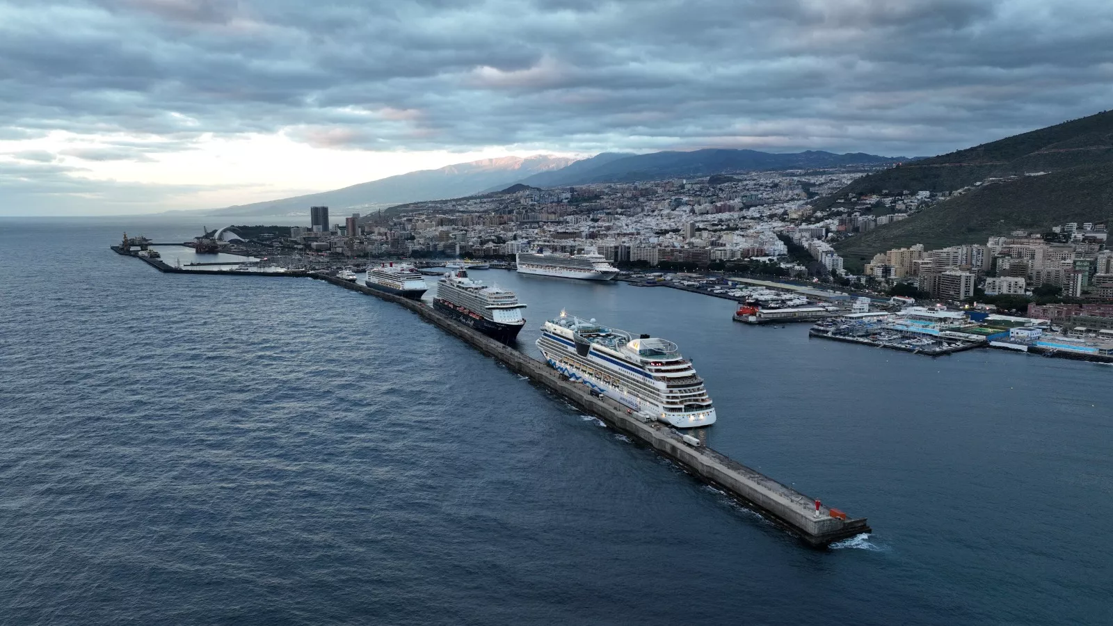Imagen del Puerto de Santa Cruz de Tenerife. / AUTORIDAD PORTUARIA DE SANTA CRUZ DE TENERIFE