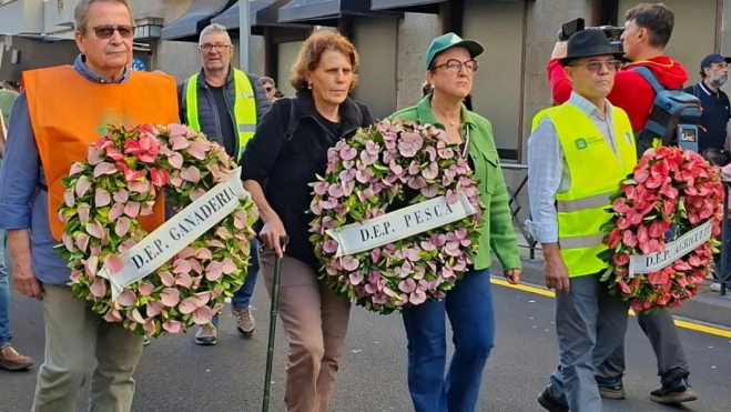 Imagen de las protestas del sector primario en Tenerife / ÁLVARO OLIVER- AH 