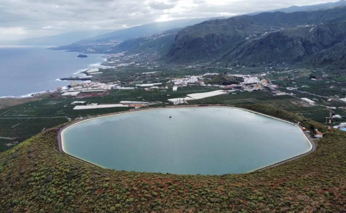 Imagen de una balsa de Tenerife / CABILDO DE TENERIFE